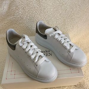 Alexander McQueen low top sneakers